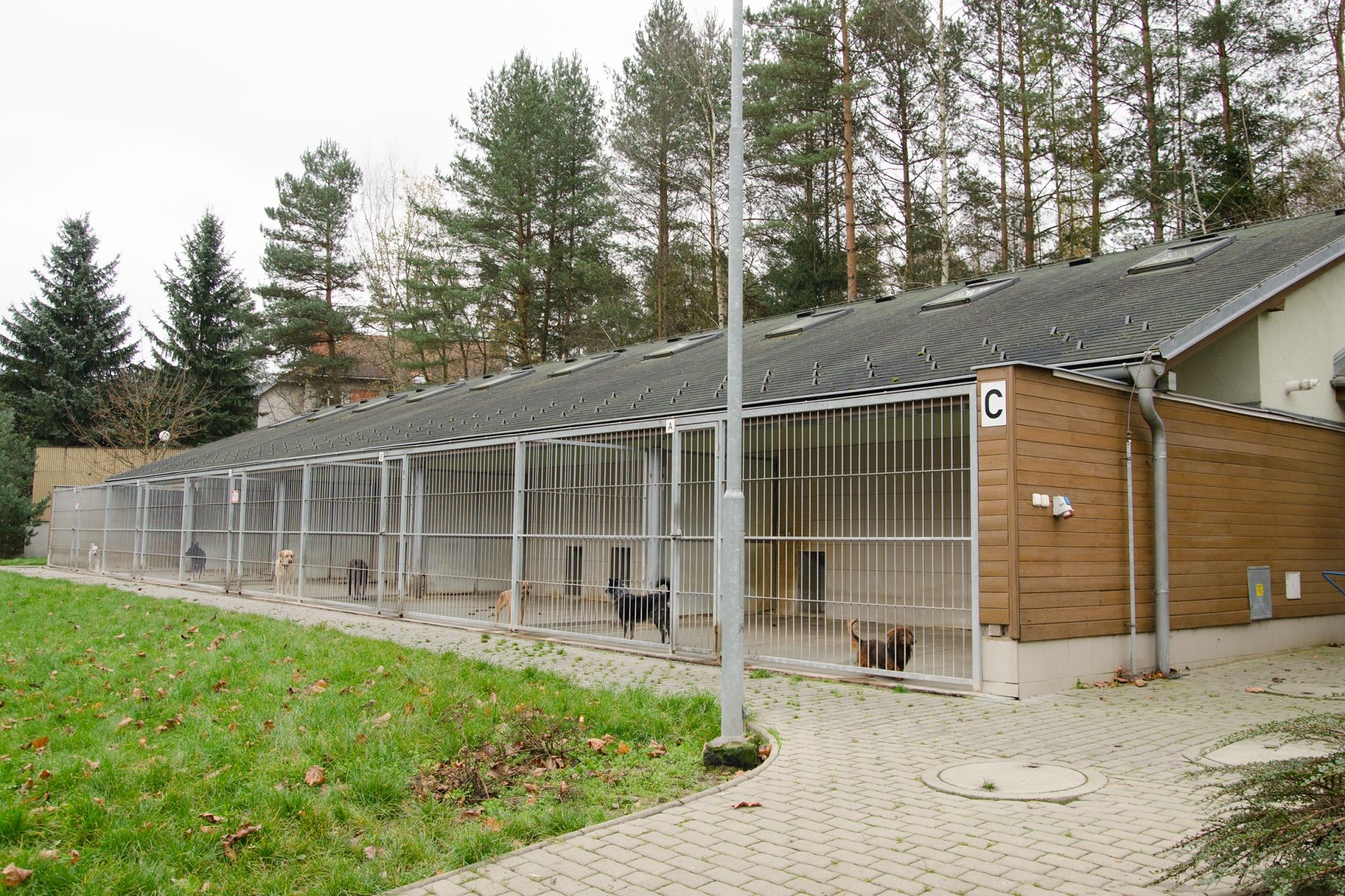 budova-3-men%C5%A1%C3%AD